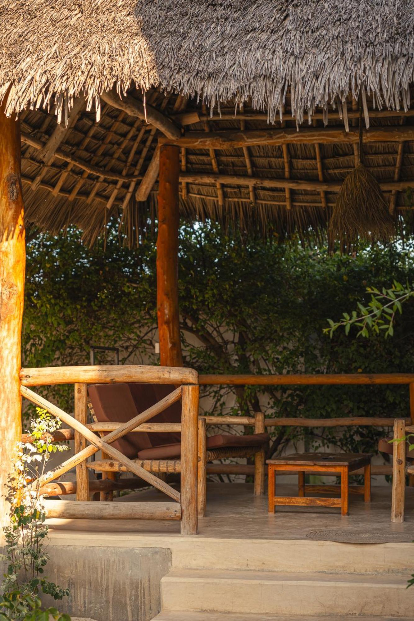 The Garden Hotel Paje Ngoại thất bức ảnh