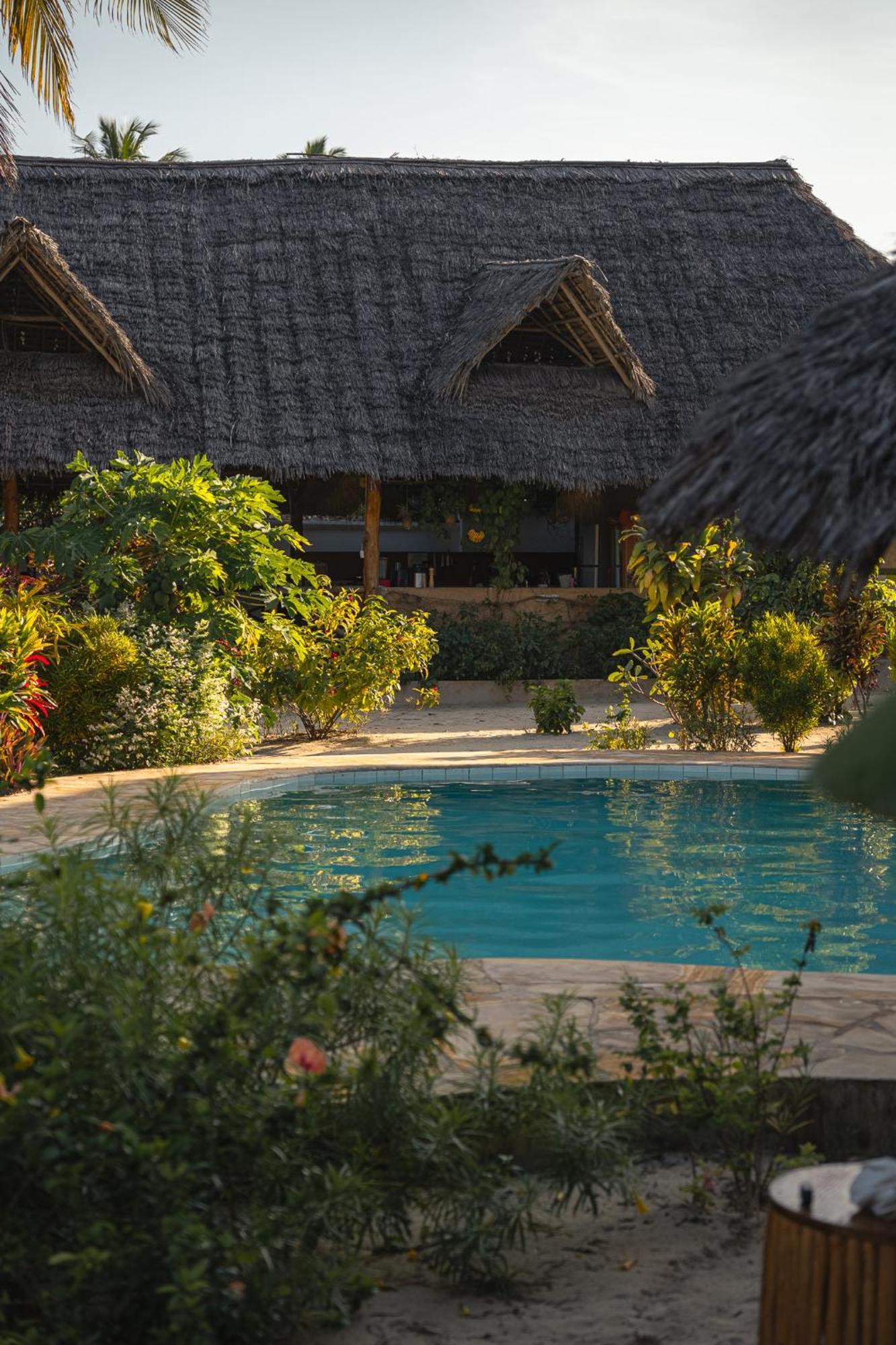 The Garden Hotel Paje Ngoại thất bức ảnh