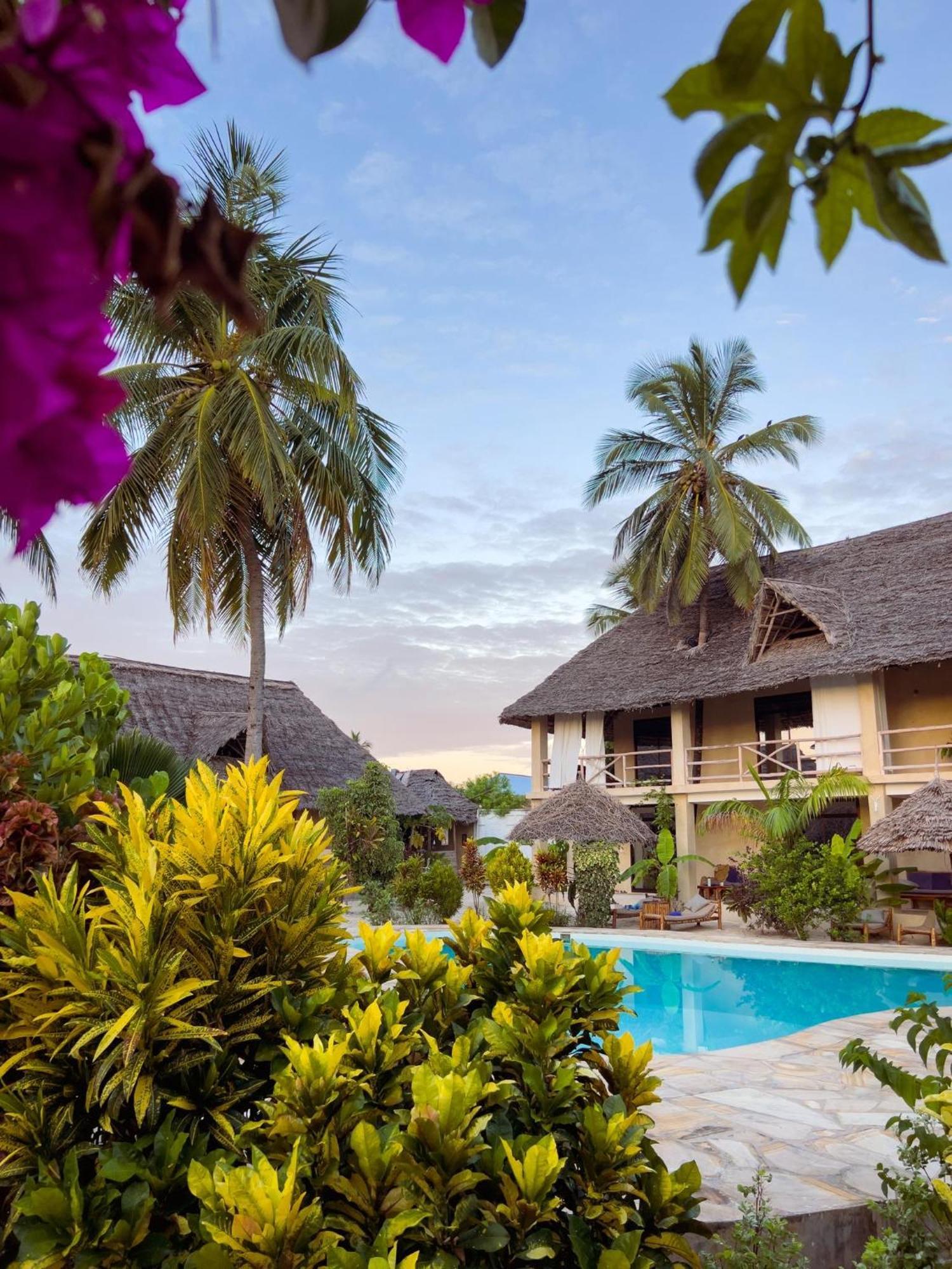 The Garden Hotel Paje Ngoại thất bức ảnh